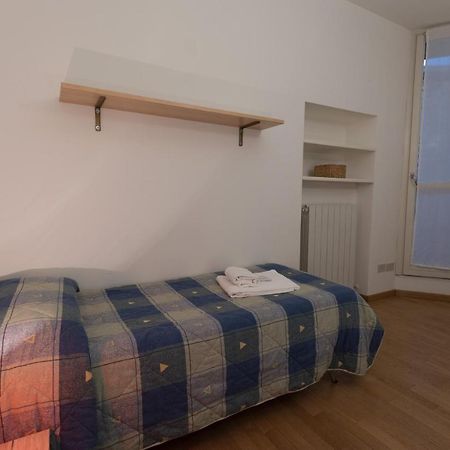 Casa Piazza Del Porto Villa Lovere Bagian luar foto